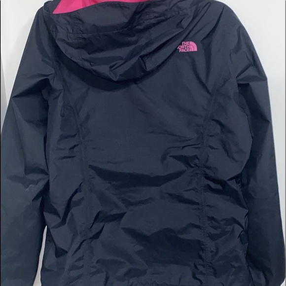 The North face jacket!😌💫 - Picture 2 of 3